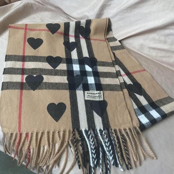 100 Cashmere Scarf - Picture 5 of 7